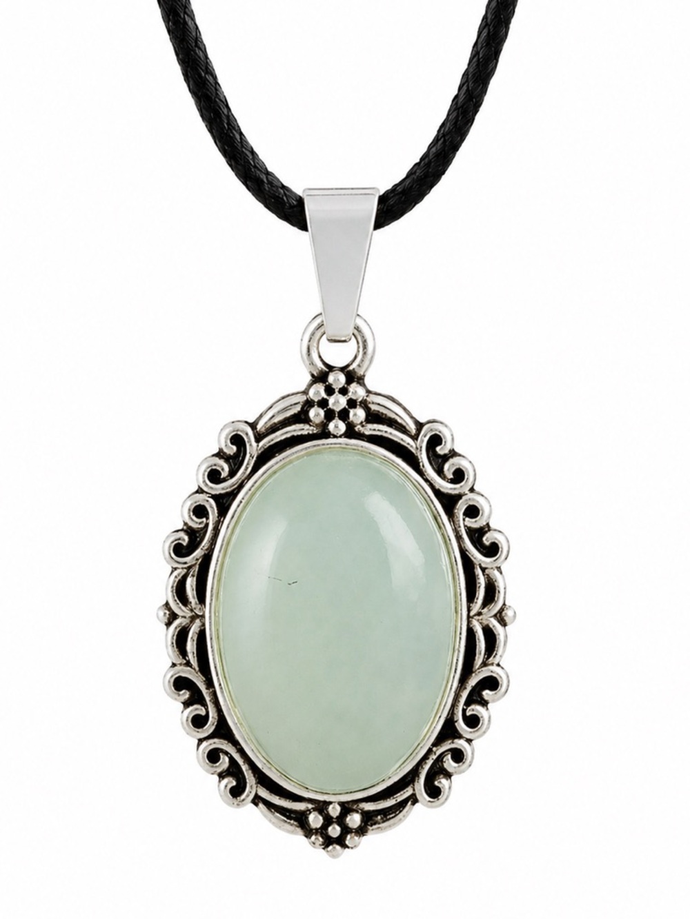 Vintage Style Green Stone Pendant Necklace - Silver Ornate Oval Charm